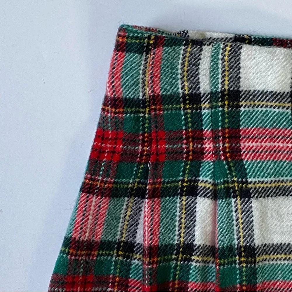 Kilt Style Skirt Size 2T Carter’s Tartan Plaid Pleats Adjustable Waist Red Green